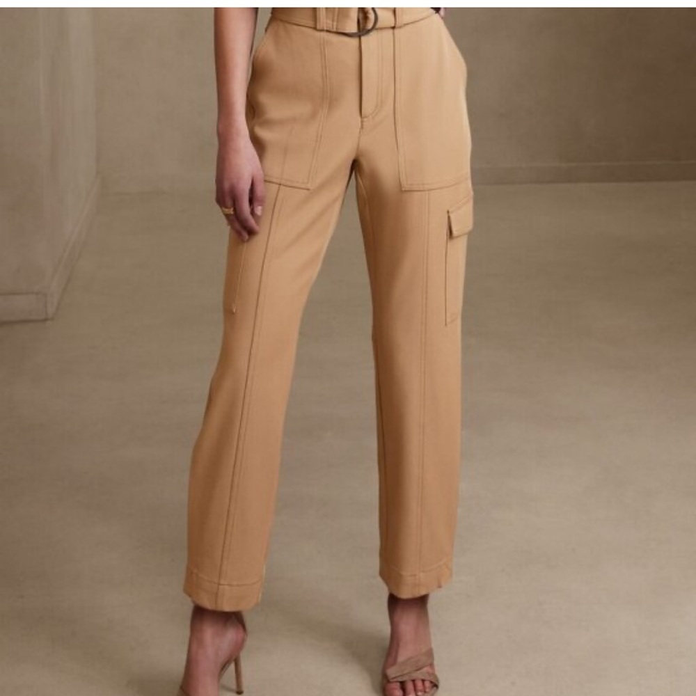 Banana Republic Cargo Pants - Picture 5 of 9